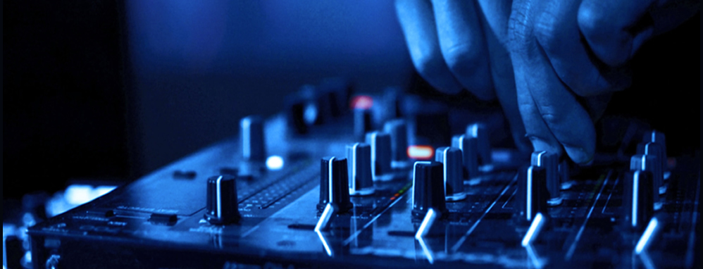 Dj, Luz para Seu Evento de Formatura, Casamento ou Corporativo