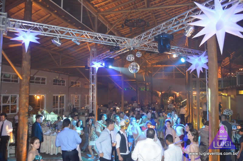 Fotos de Eventos como Casamentos, Anivers&aacute;rios, Corporativo com DJ